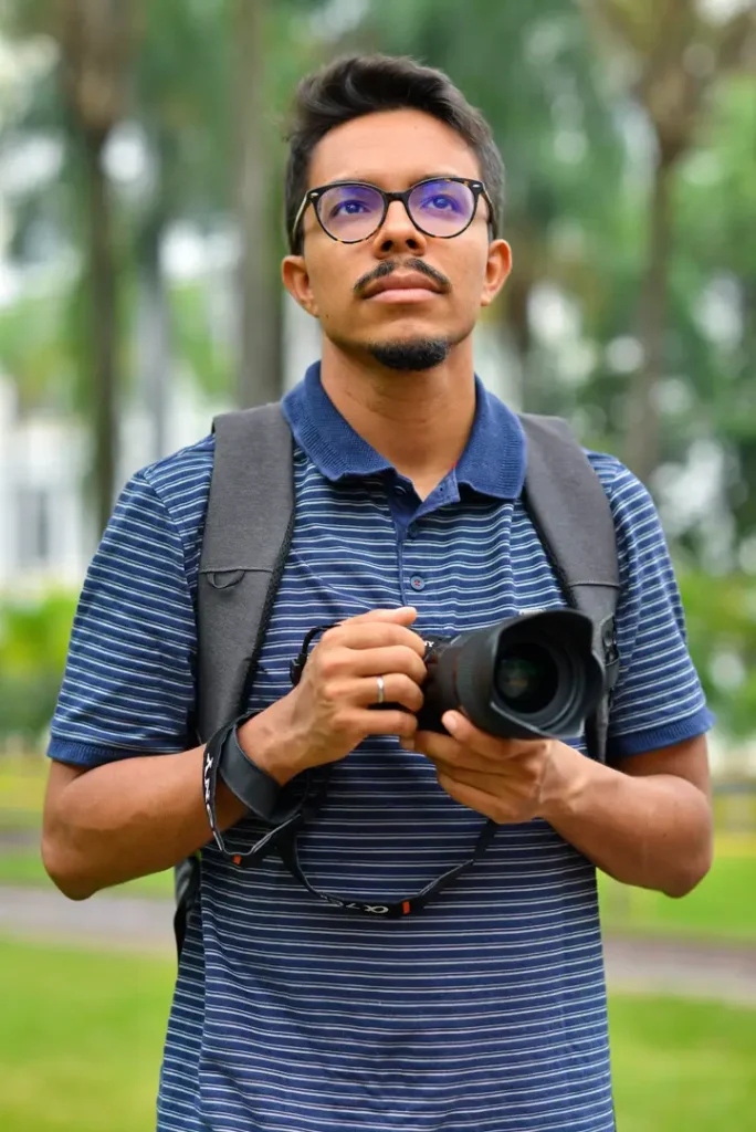 Jair Coll - Colombian Photojournalist - Documentary Photographer